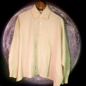 eskanadar coat or very thick blouse - flaws listed